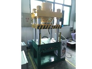 200吨油压机